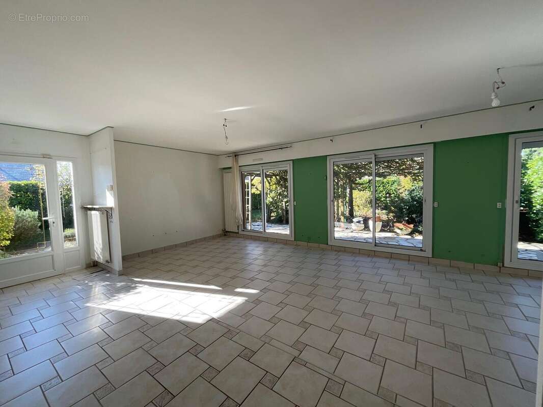 Photo 3 - Maison à NAZELLES-NEGRON