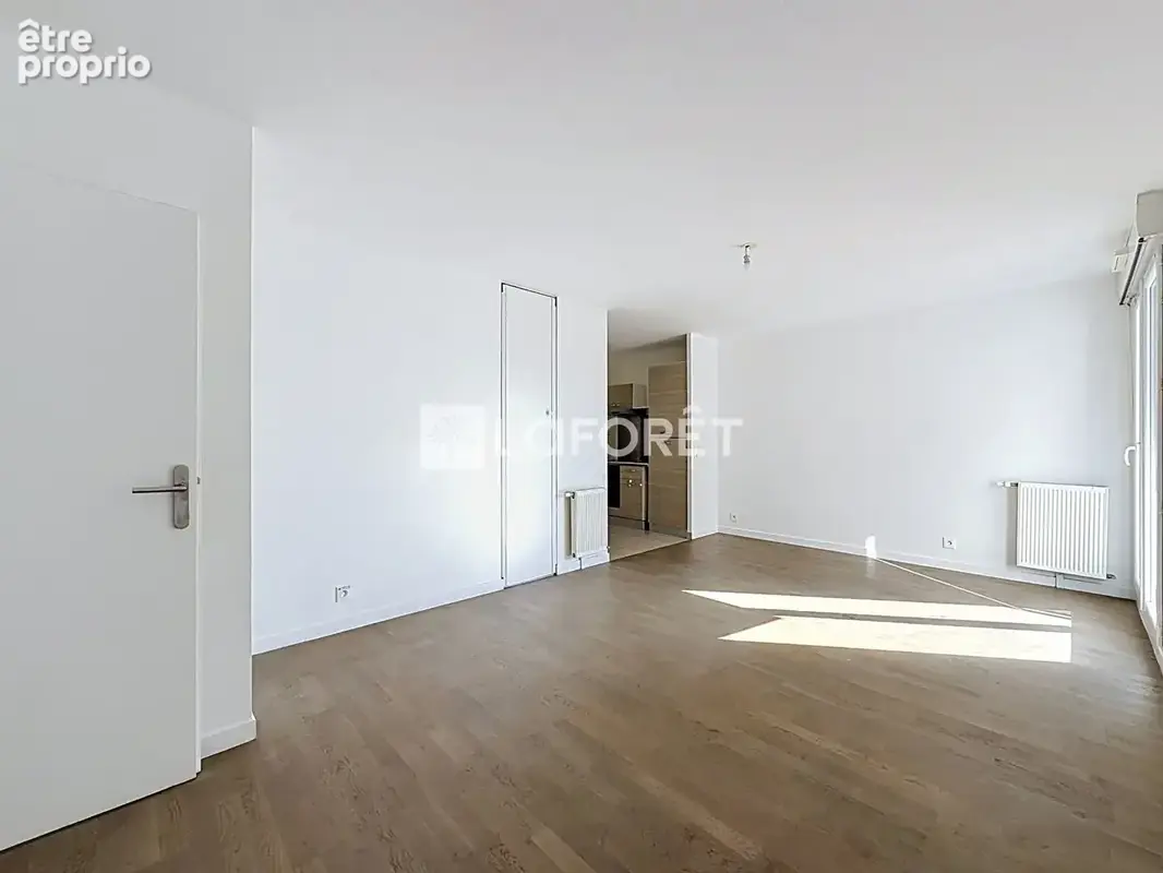 Achères - Appartement 2 pièces de 48 m² avec balcon et parking - photo 4