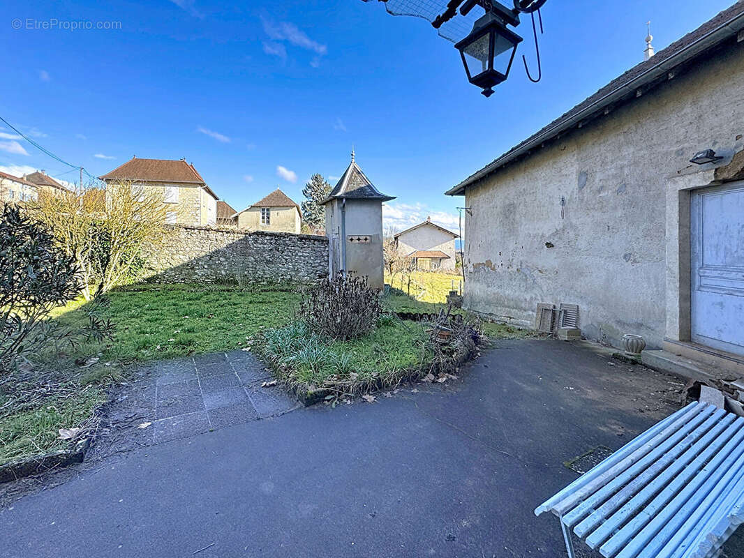 Maison à BOURGOIN-JALLIEU