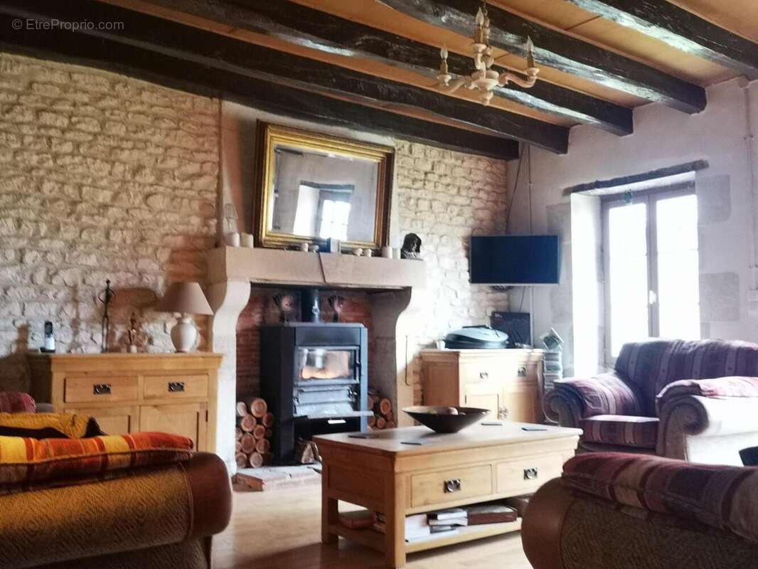 Photo 2 - Maison à BETHINES