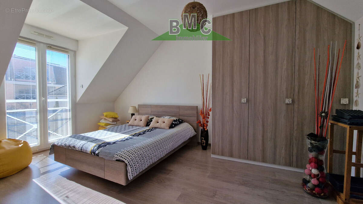 Appartement à LE PLESSIS-BOUCHARD