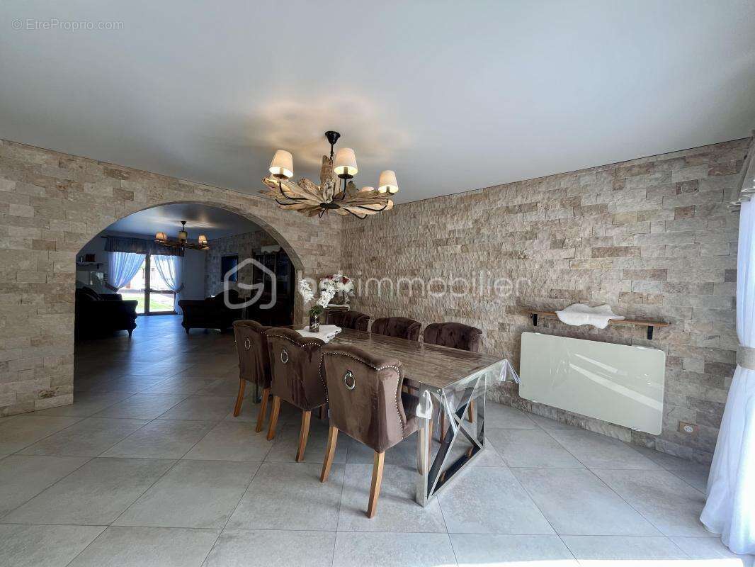 Maison à CLICHY-SOUS-BOIS