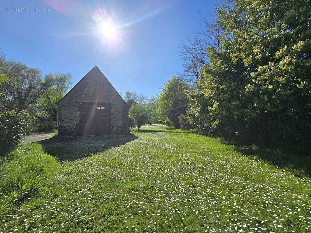 Maison à ETIVAL-LES-LE-MANS