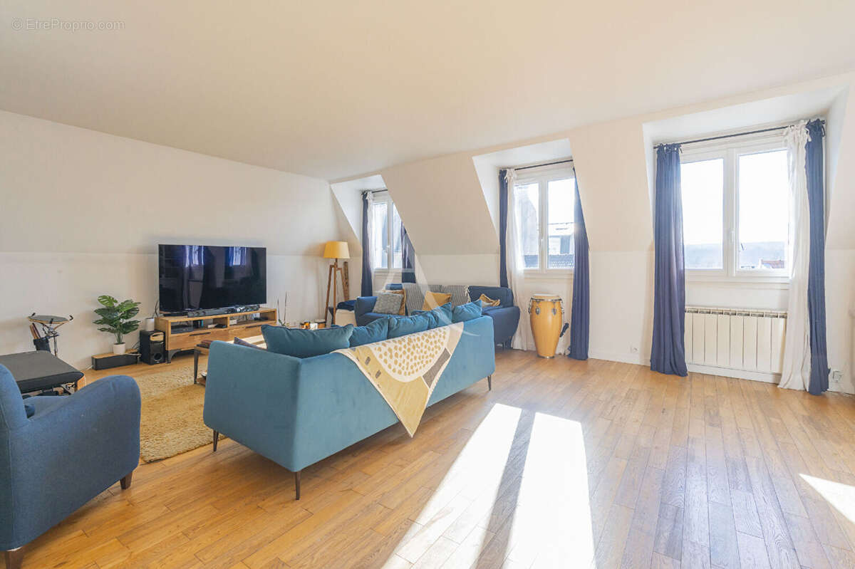 Appartement à GARCHES