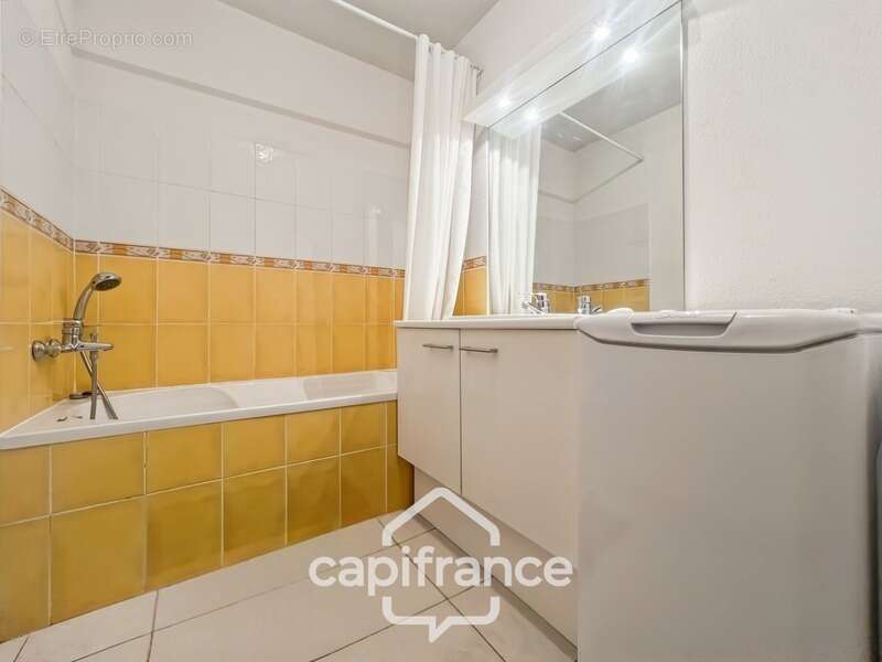 Appartement à MALLEMORT