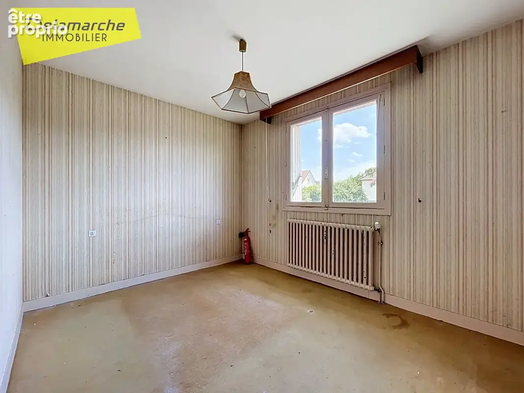 Maison - 3 chambres  - Sous-sol complet - Jardin - A rénover - DUCEY-LES-CHERIS (50220) - photo 6
