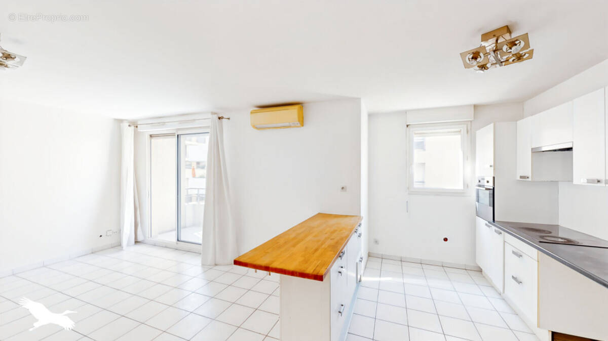 Appartement à MARSEILLE-10E