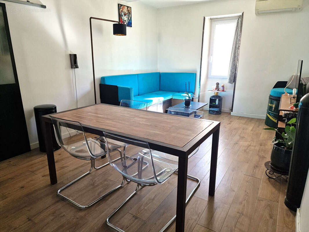 Appartement à MARSEILLE-12E
