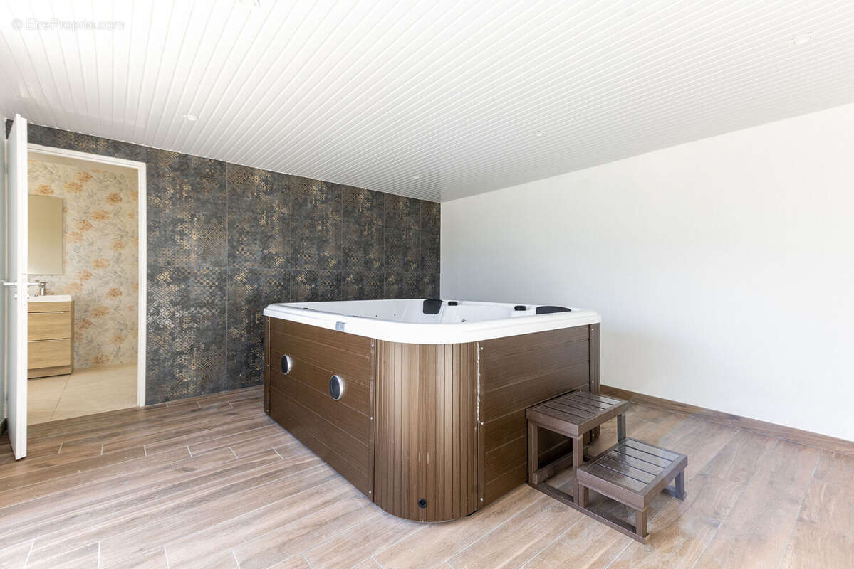 Photo 7 - Maison à MAZEROLLES