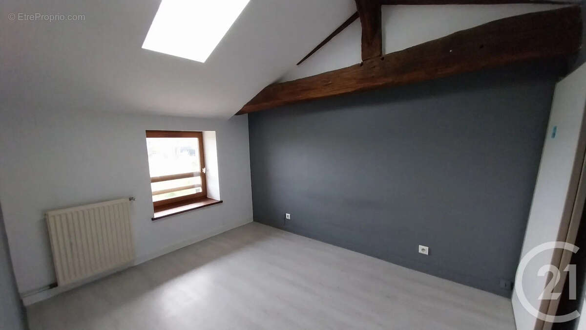 Maison 92 m² à Chaleins  - photo 5