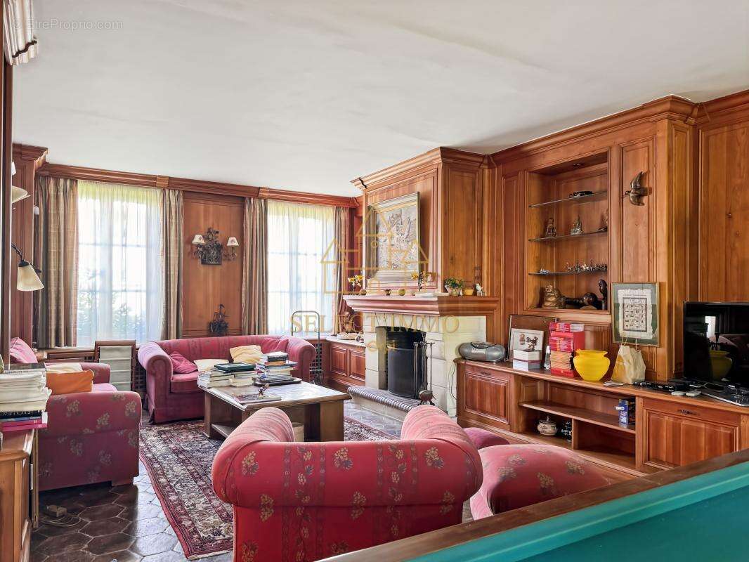 Une propriété d’exception avec dépendance sur une presqu'île aux portes de Paris - photo 6