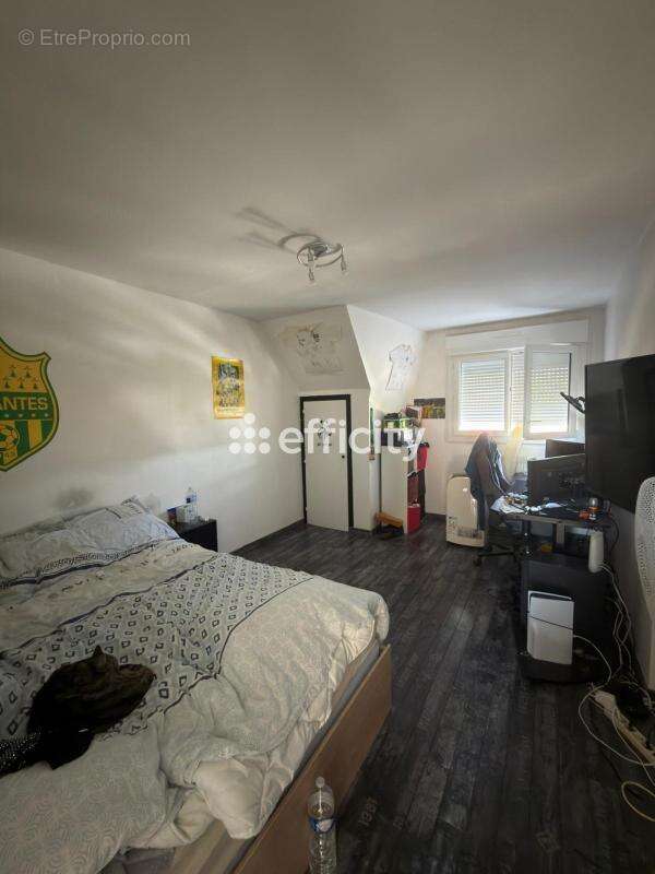 Maison 208 m² à Saint-Molf  - photo 9