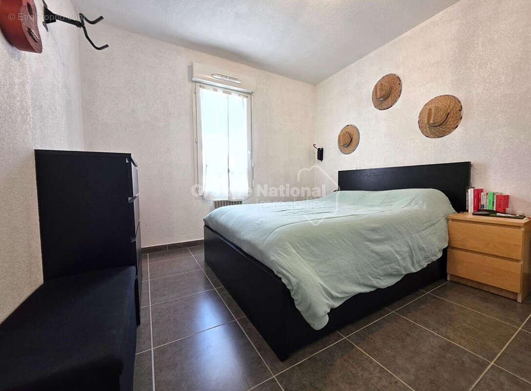 Appartement à SAINT-CHAMAS