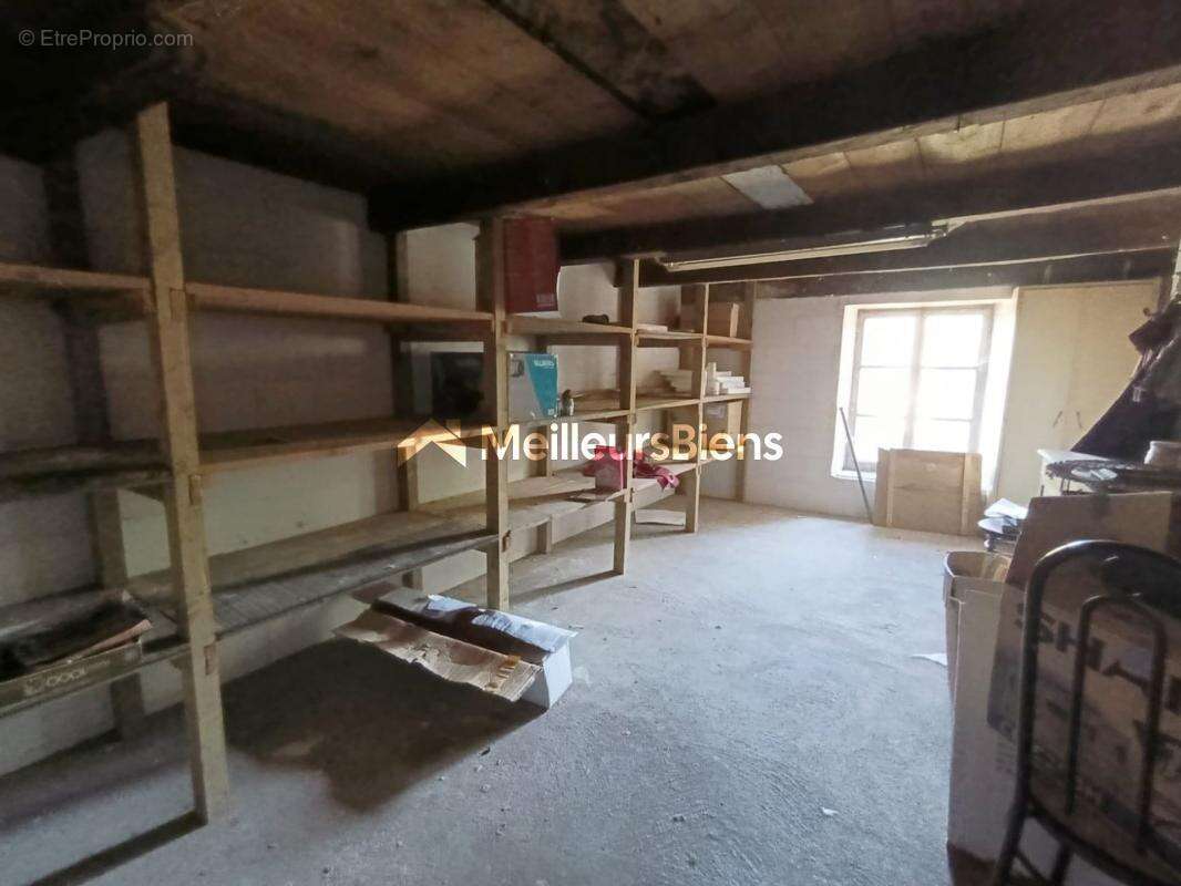 Maison à BAULAY