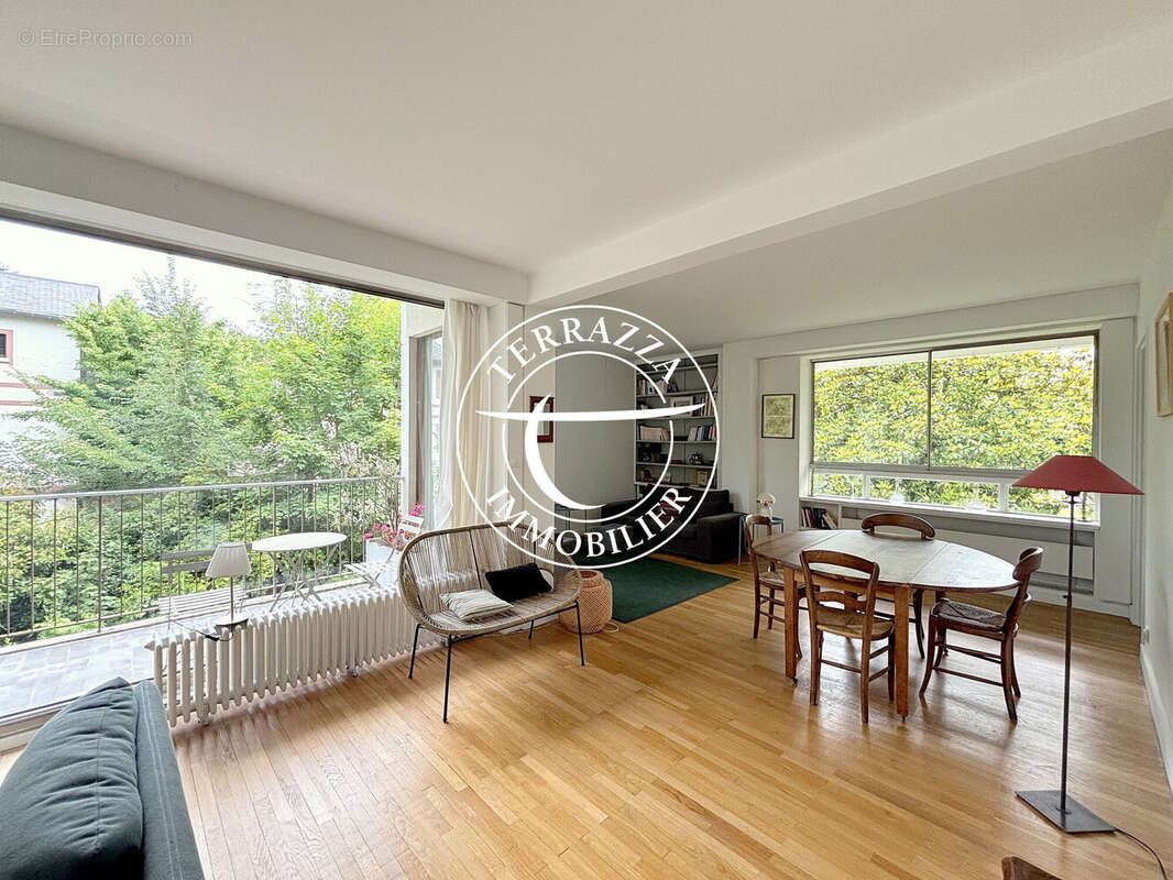 Appartement à LOUVECIENNES