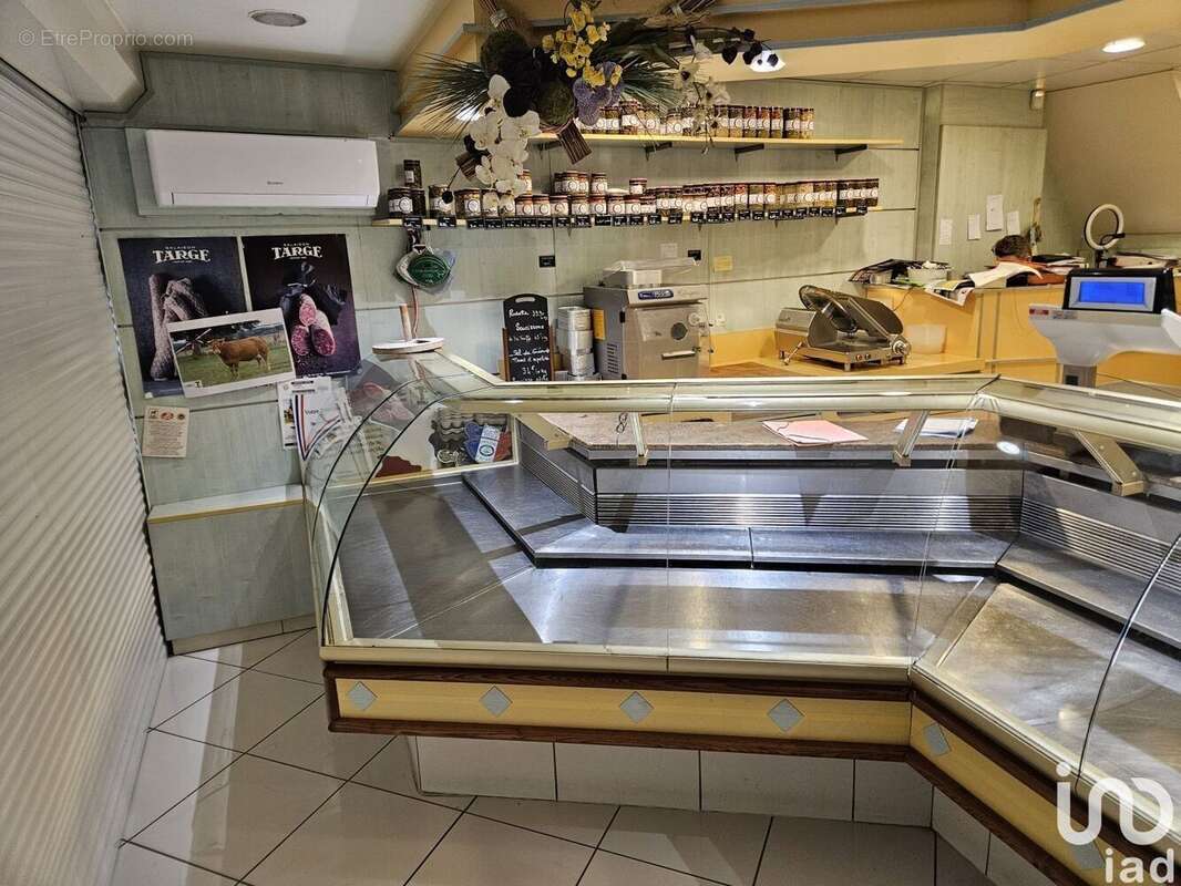 Photo 2 - Commerce à HUISSEAU-SUR-MAUVES