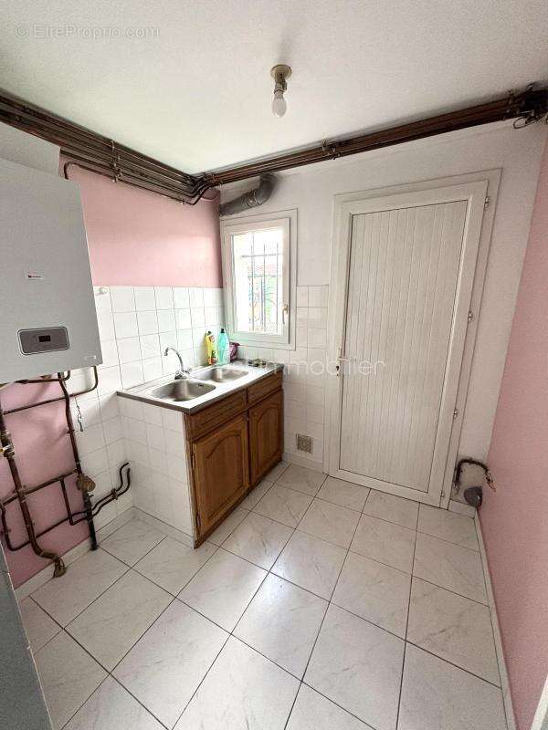 Maison à VIRY-CHATILLON