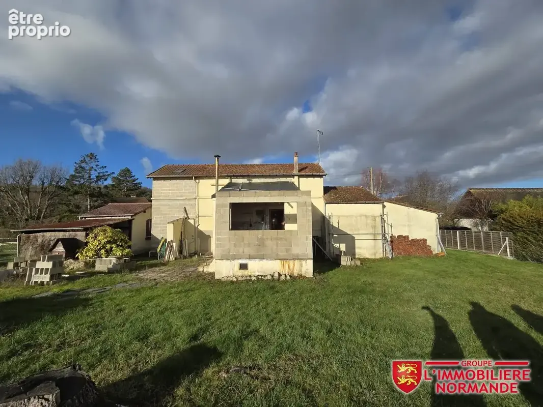 Maison à rénover totalement au bord de Seine - photo 6