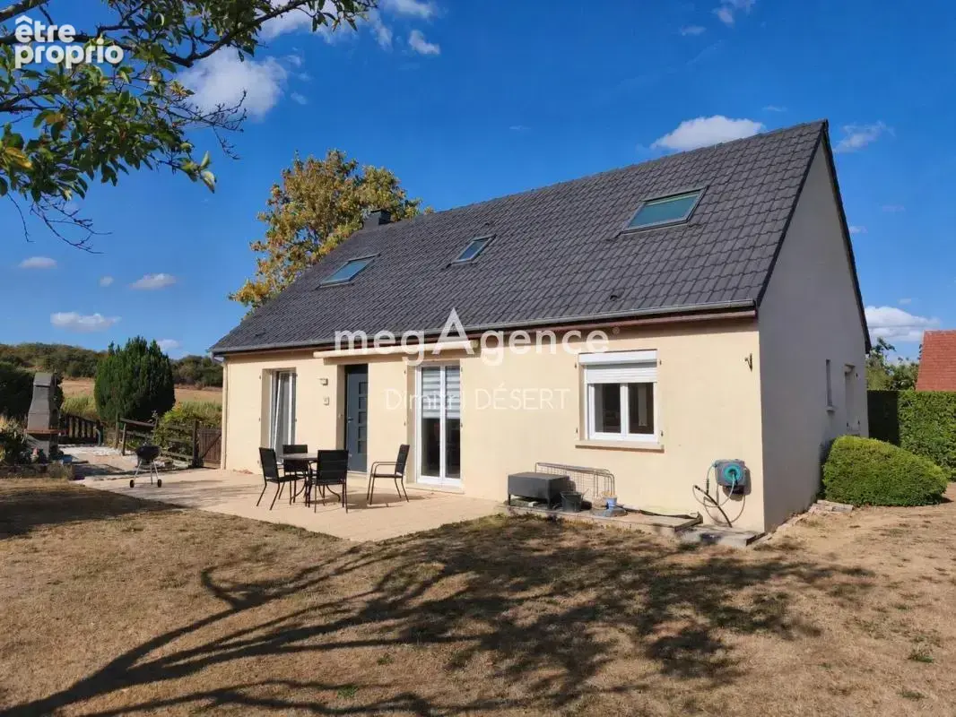 Maison à CONDE-SUR-NOIREAU