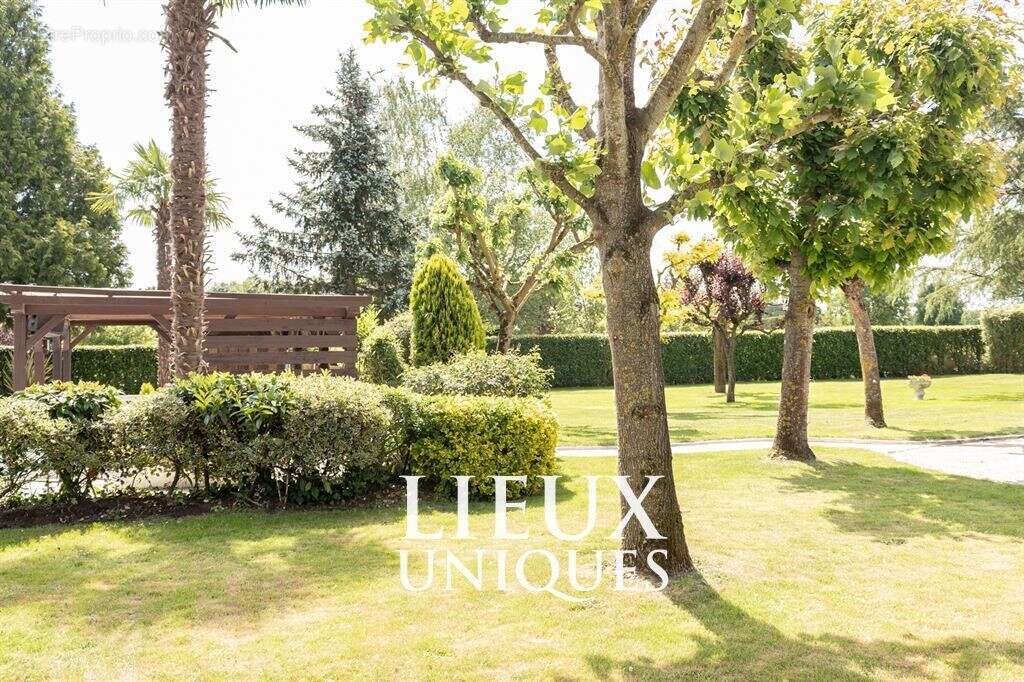 Lieux uniques ® x propriétés privées propose maison de 118 m² - terrain de 2661 m² proximité c0ntres - photo 9