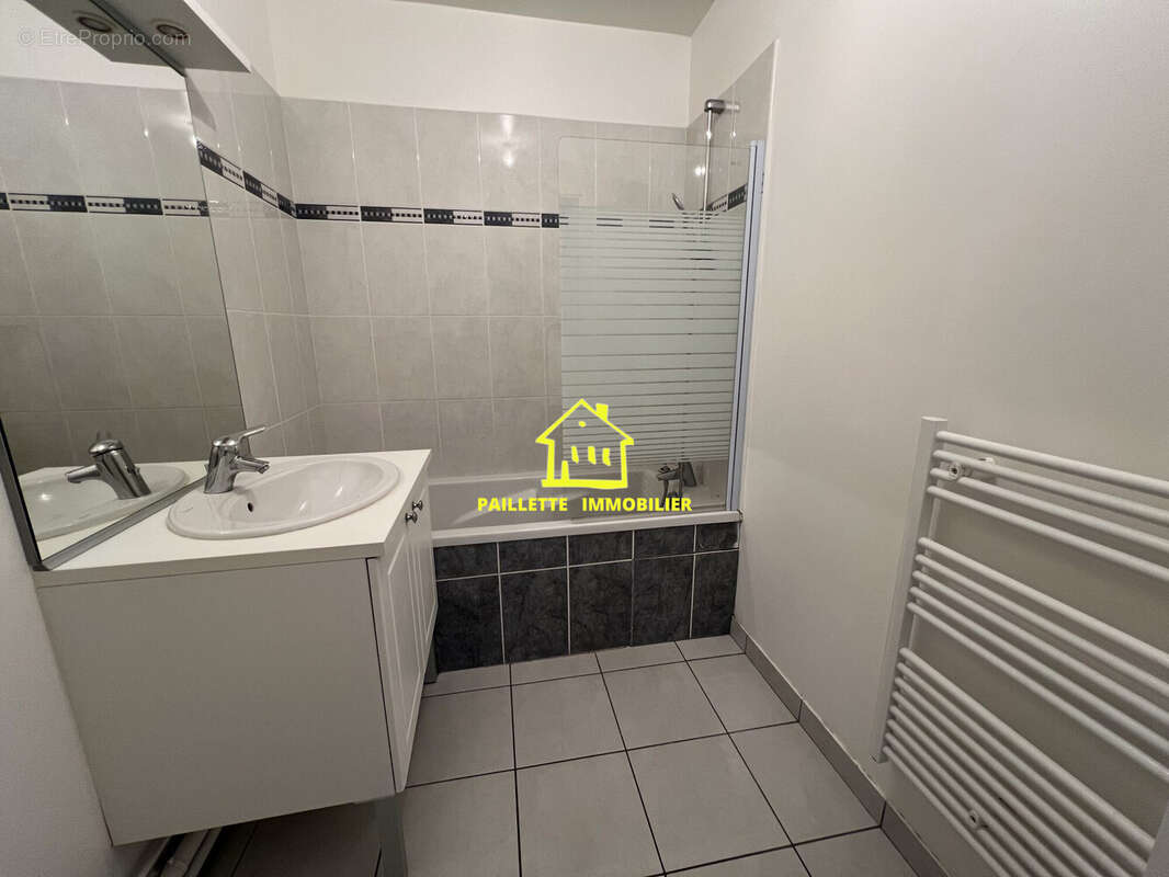 Appartement à SAINT-ROMAIN-DE-COLBOSC