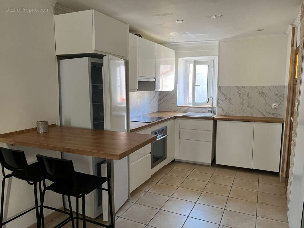 Appartement à VAUX-SUR-SEINE