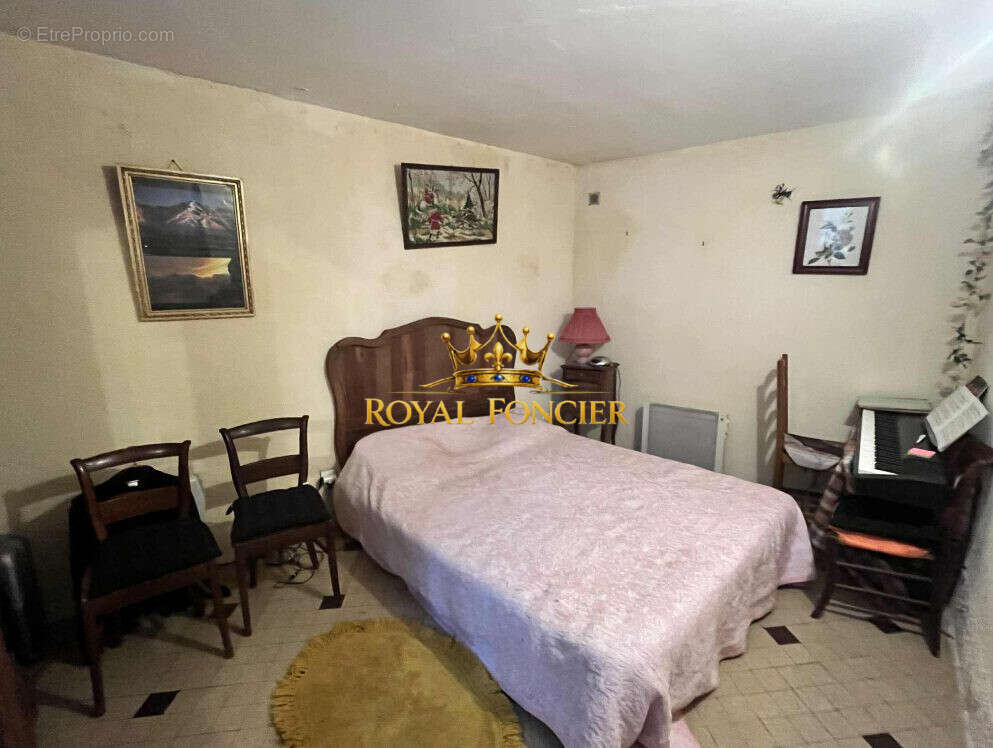 Maison 84 m² à Yzeures-Sur-Creuse  - photo 7