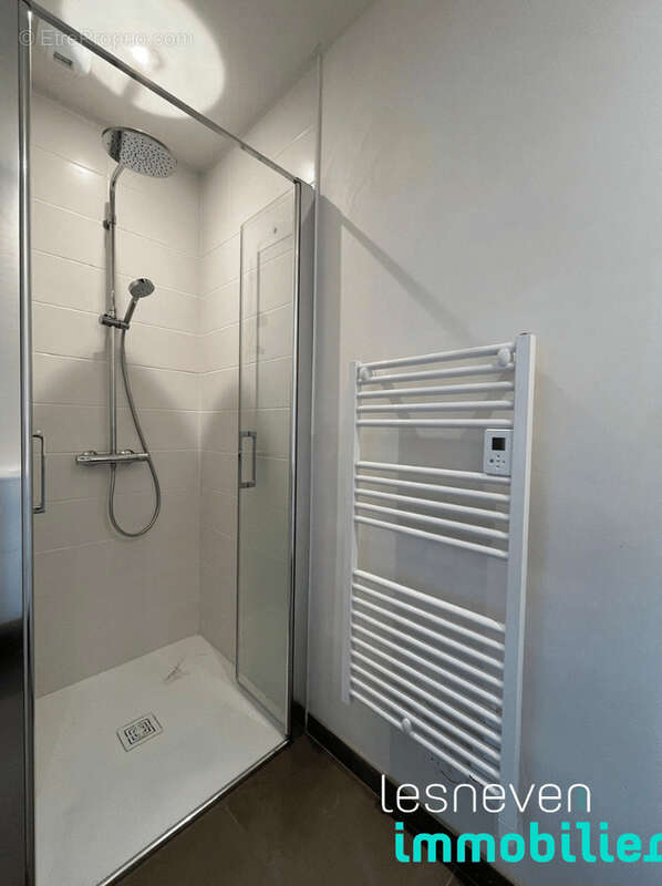 Maison 82 m² à Kerlouan  - photo 10