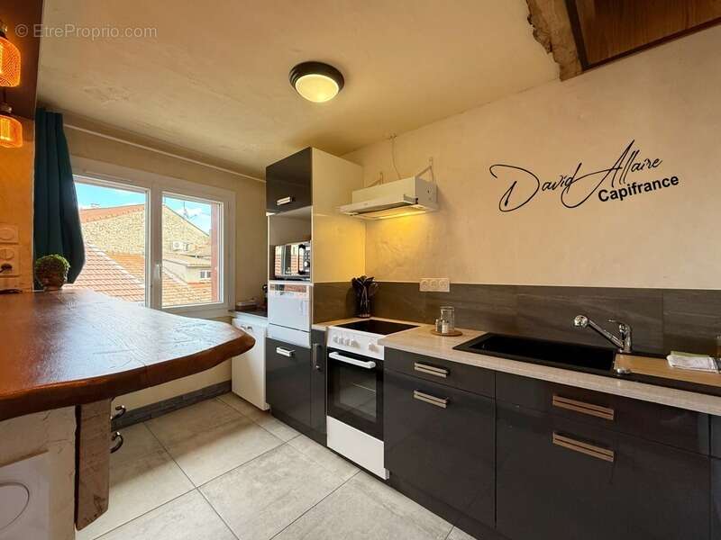 Appartement à LARAGNE-MONTEGLIN