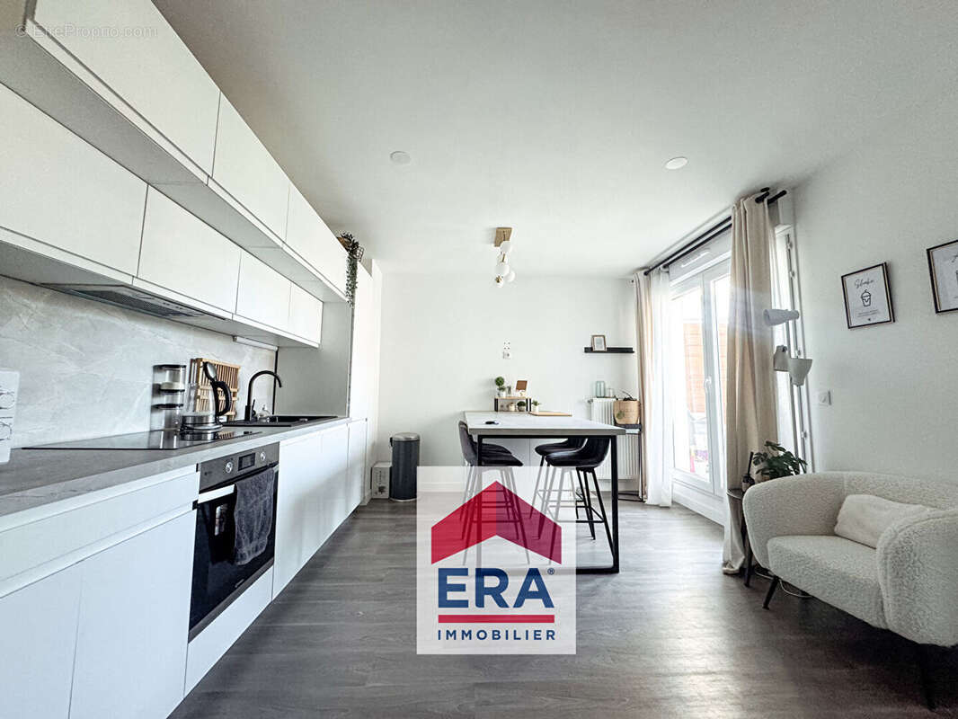 Appartement à SARTROUVILLE