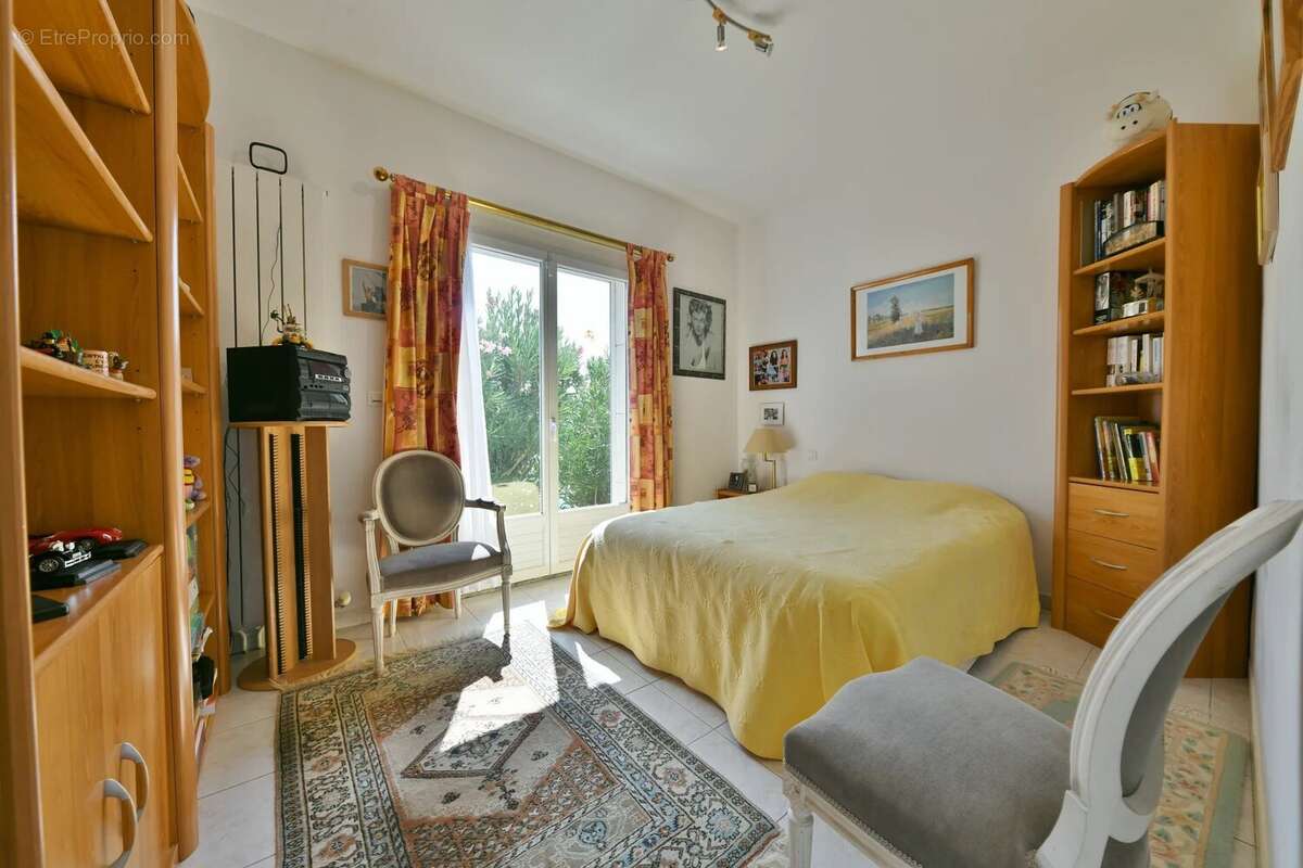 Charmante villa au cœur d'un jardin paysagé - photo 16
