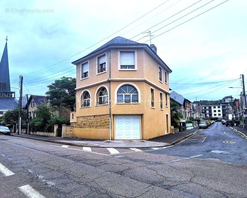 Appartement à BRIVE-LA-GAILLARDE