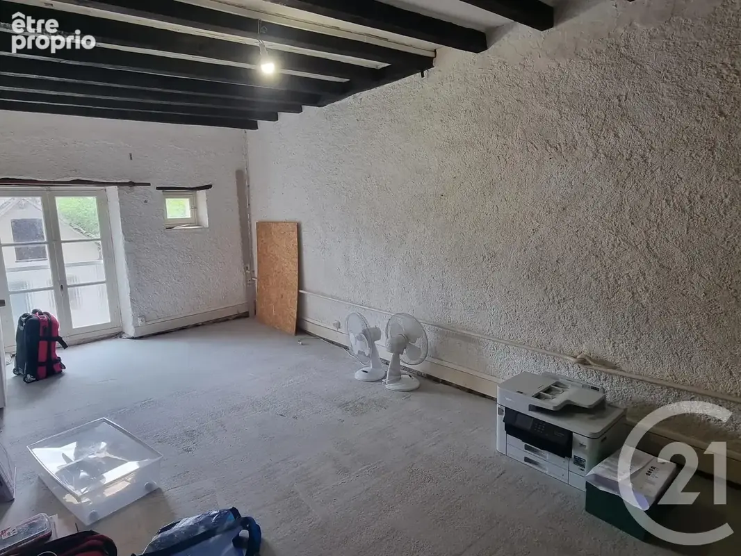 Maison 6 pièces 150 m² à vendre à Sury-En-Vaux (18300) - photo 13