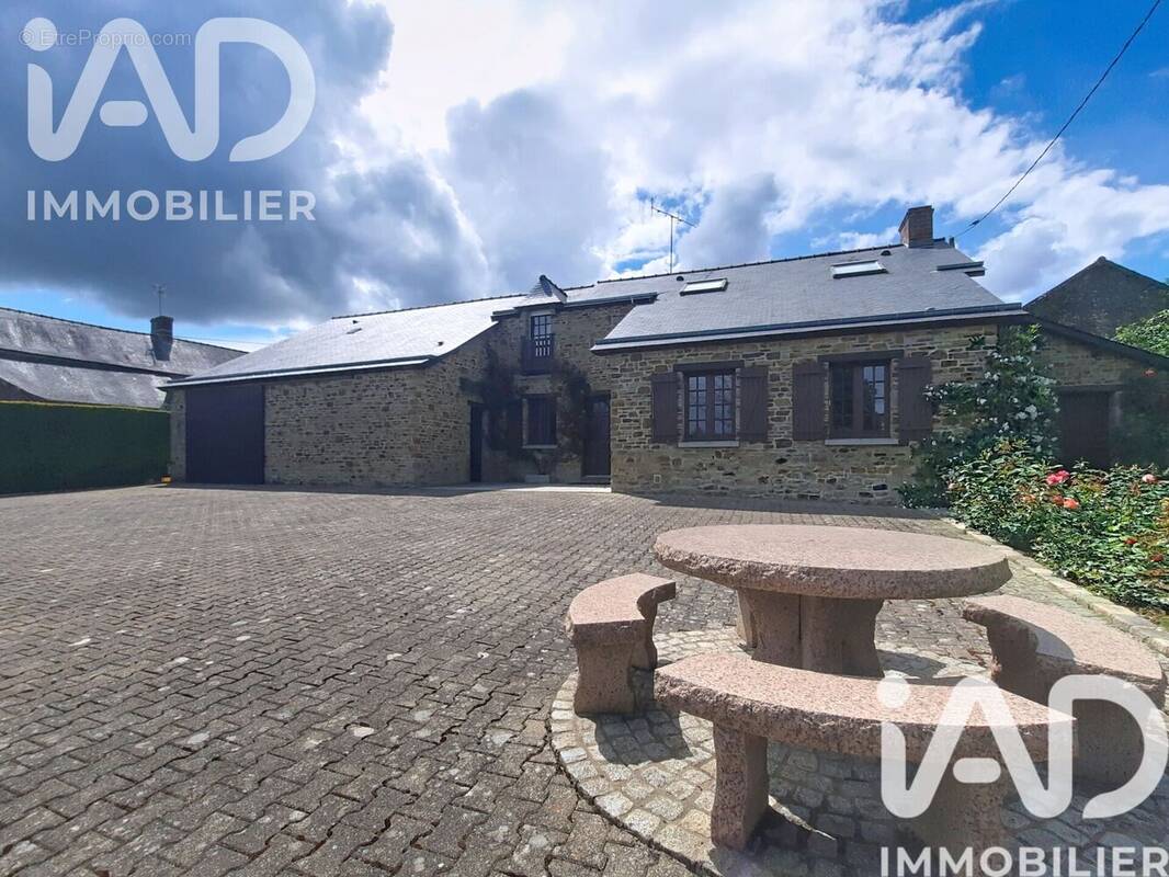 Photo 1 - Maison à RETIERS