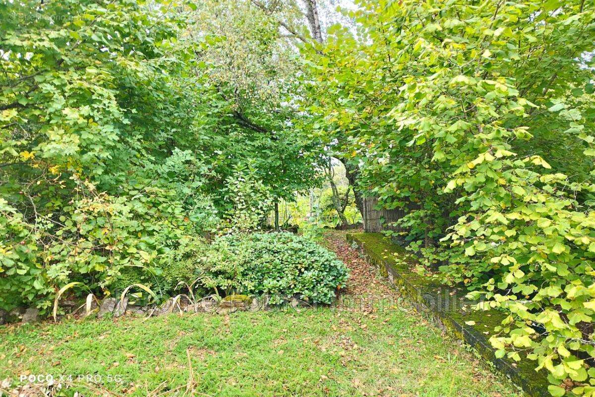 Maison à LA COURTINE