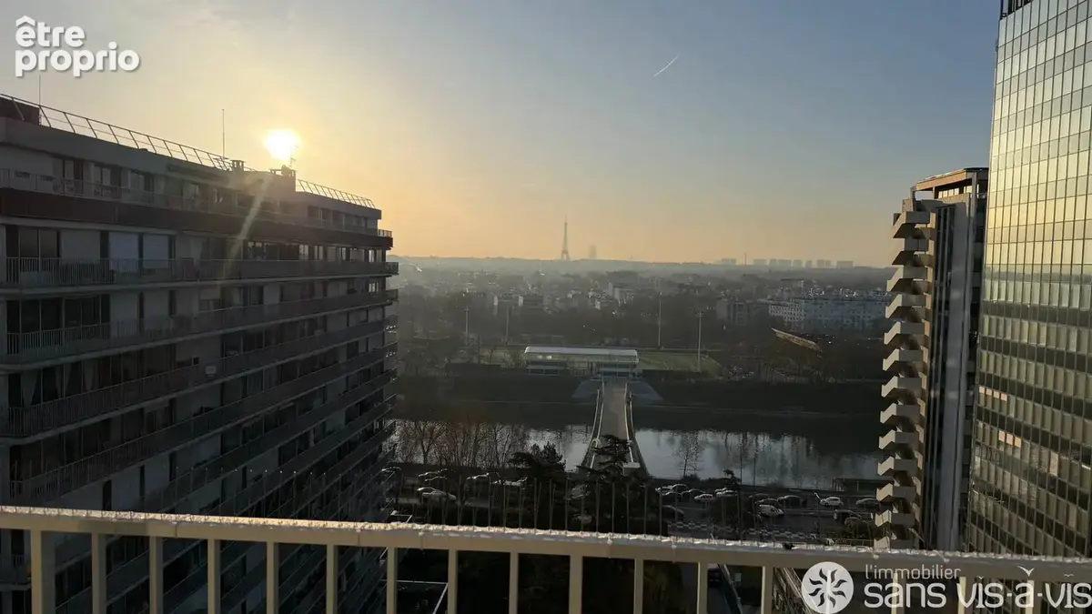 Appartement familial - 3 chambres - Vue panoramique sur Paris - photo 9