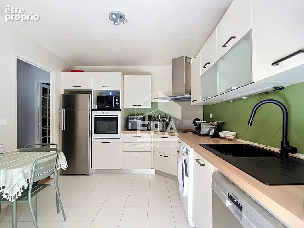 A vendre marseille 13009 appartement 5pièces 179 m2 - jardin, piscine+cave +garage-quartier du cabot - photo 7