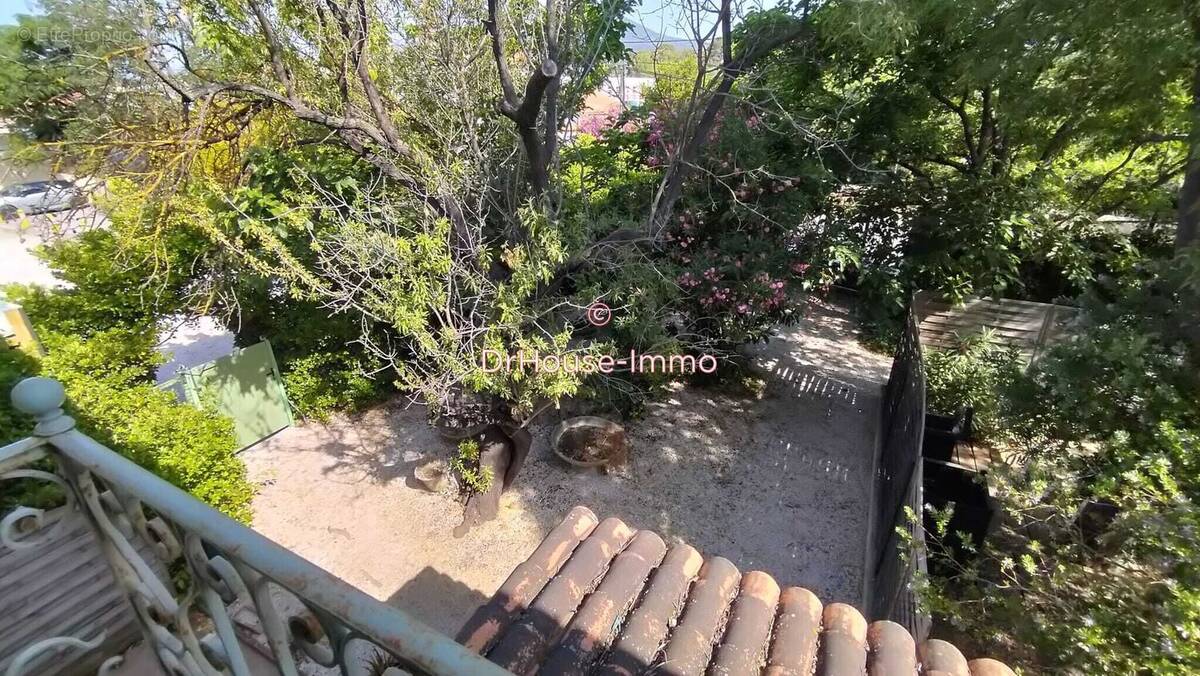 Appartement à HYERES