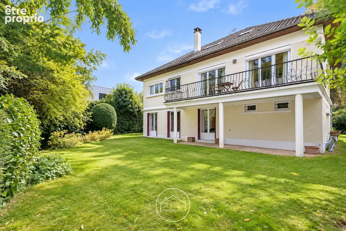 Photo Maison à Le Pecq au prix de 750 000€