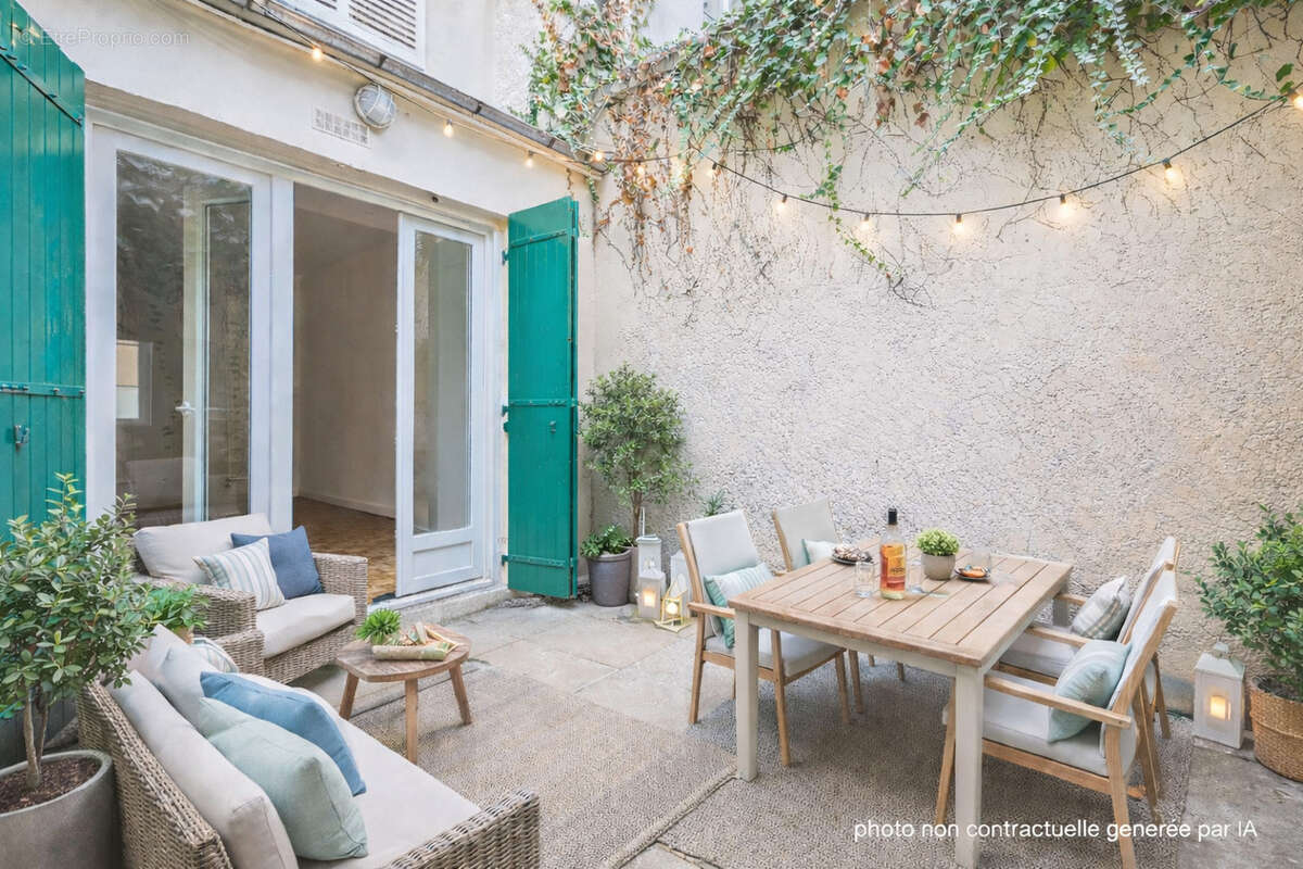 Appartement à PARIS-18E