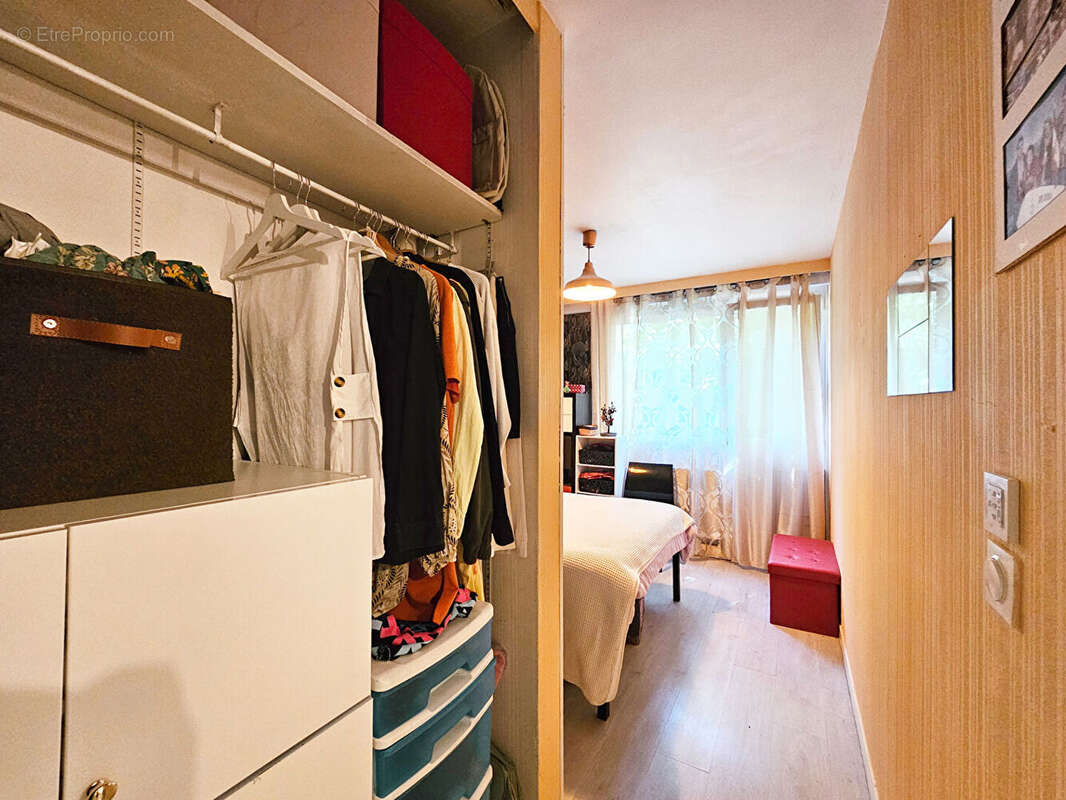 Appartement à VAIRES-SUR-MARNE