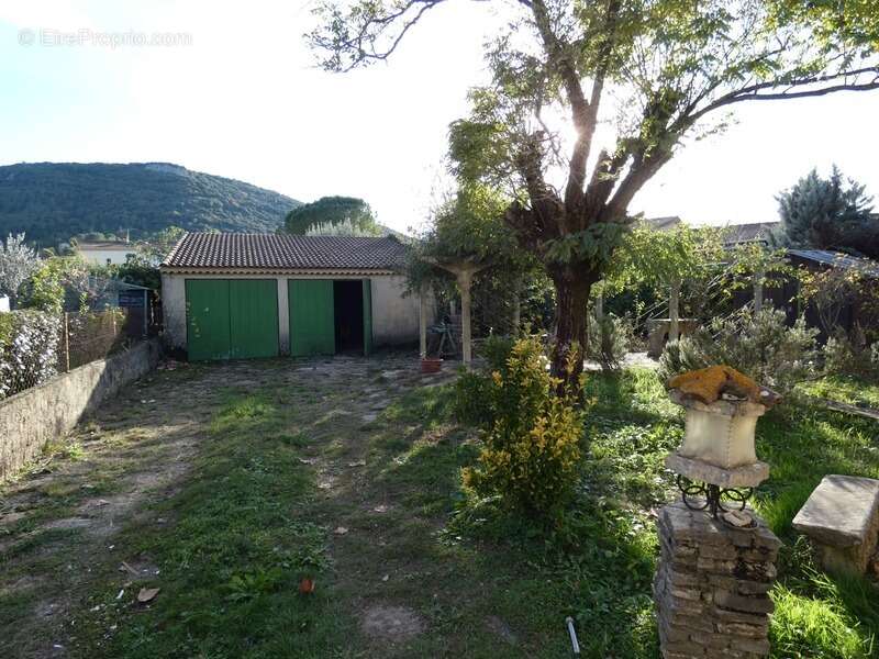 Maison à SAINT-HIPPOLYTE-DU-FORT