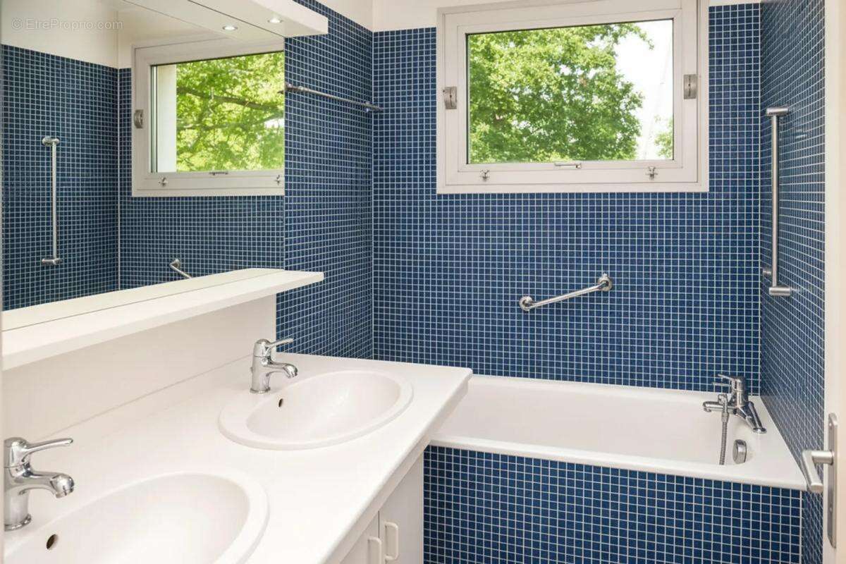 Appartement dans quartier résidentiel, La Celle-Saint-Cloud - photo 10