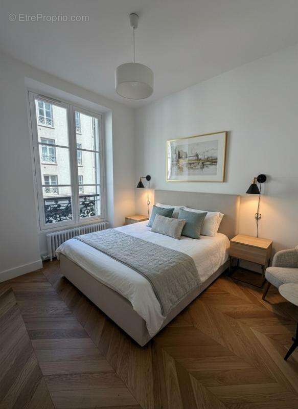 Appartement à PARIS-9E