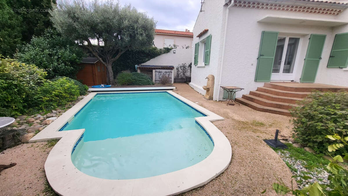 Maison à OLLIOULES
