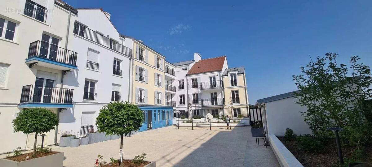 Appartement à SERRIS