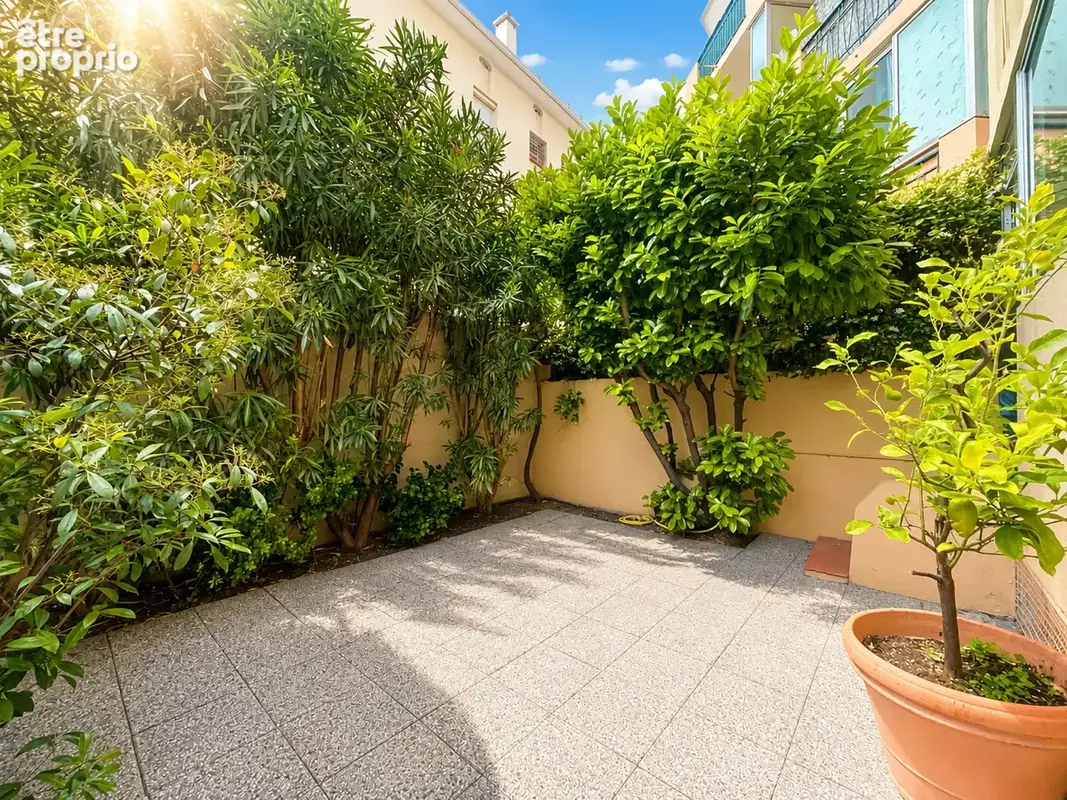 Appartement à FREJUS