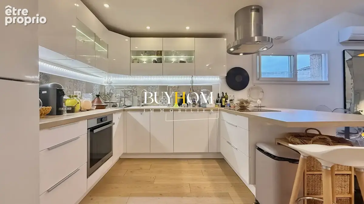 Maison 175 m² à L'isle-Sur-La-Sorgue  - photo 4
