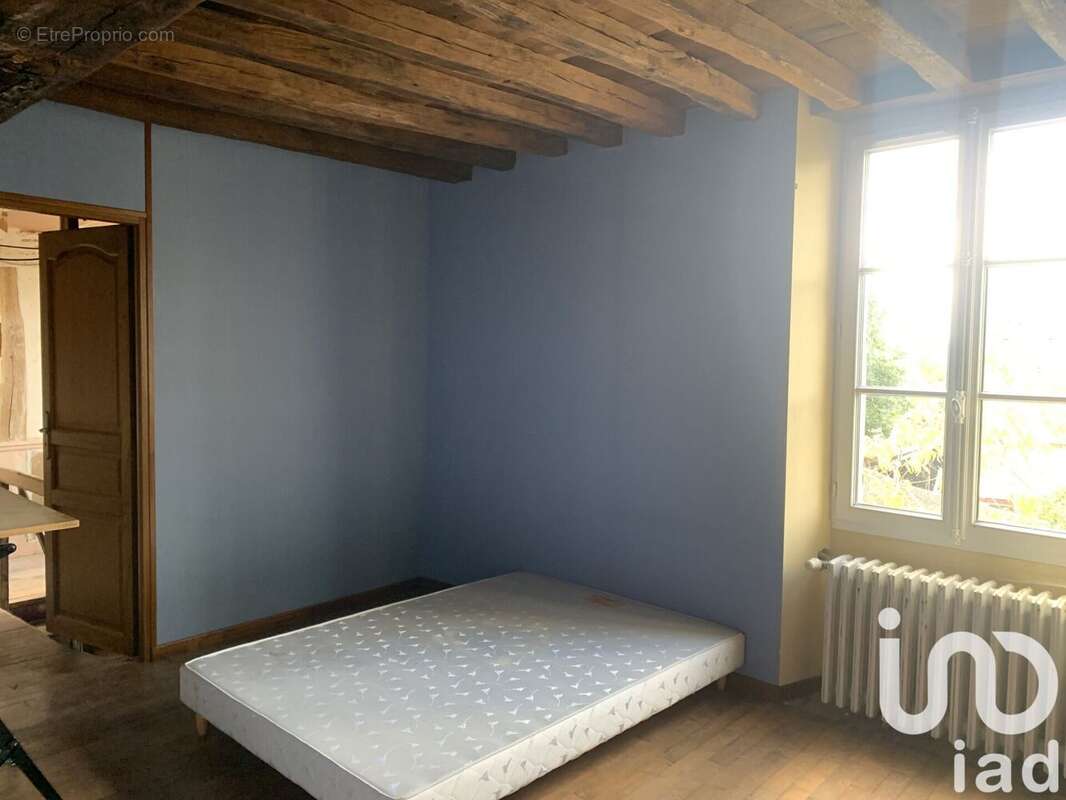 Photo 8 - Maison à CHEVILLY