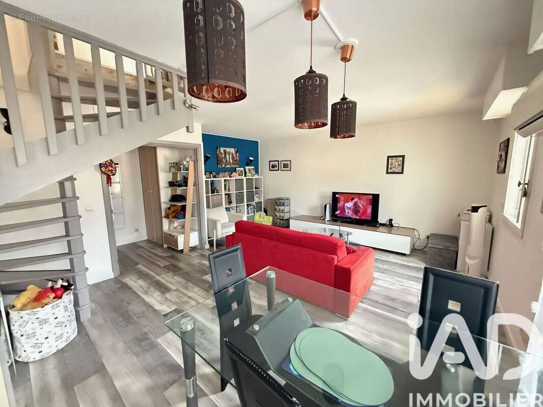 Photo 3 - Appartement à CARROS